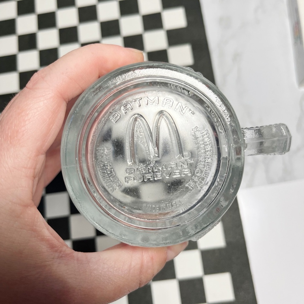 Vintage 1995 McDonalds Batman Forever Glass Mugs Set Batman Robin DC Comics - Picture 3 of 10